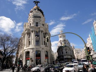 Tòa nhà Metropolis, địa điểm chụp ảnh nổi tiếng nhất ở Madrid