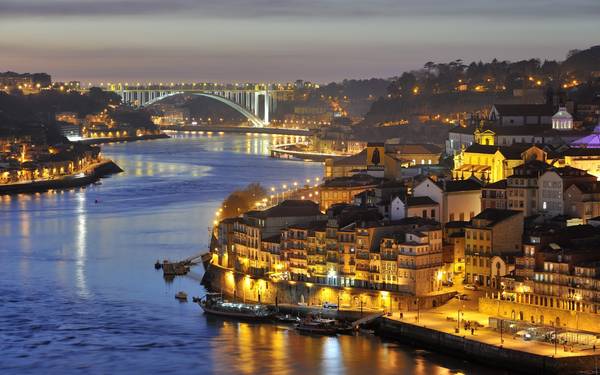 Thành phố Porto Bồ Đào Nha nguy nga tráng lệ